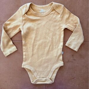 💙5/$25💙Honest Onesie 6-9M